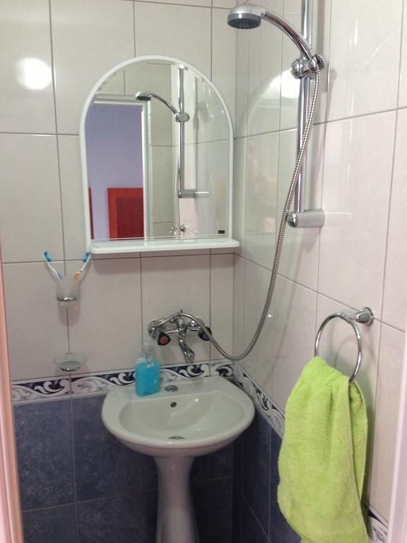 Axenia Hotel Utjeha Habitación foto